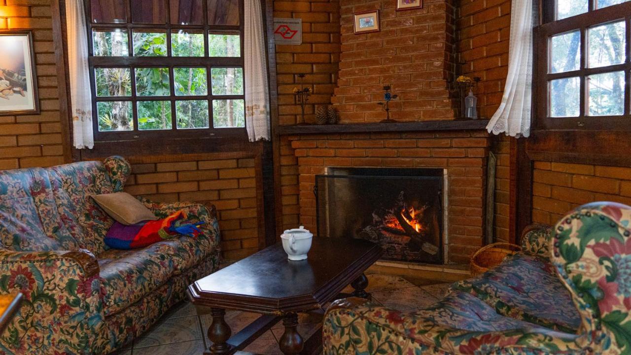 Pousada Le Lieu Санту-Антоніу-ду-Піннял Екстер'єр фото